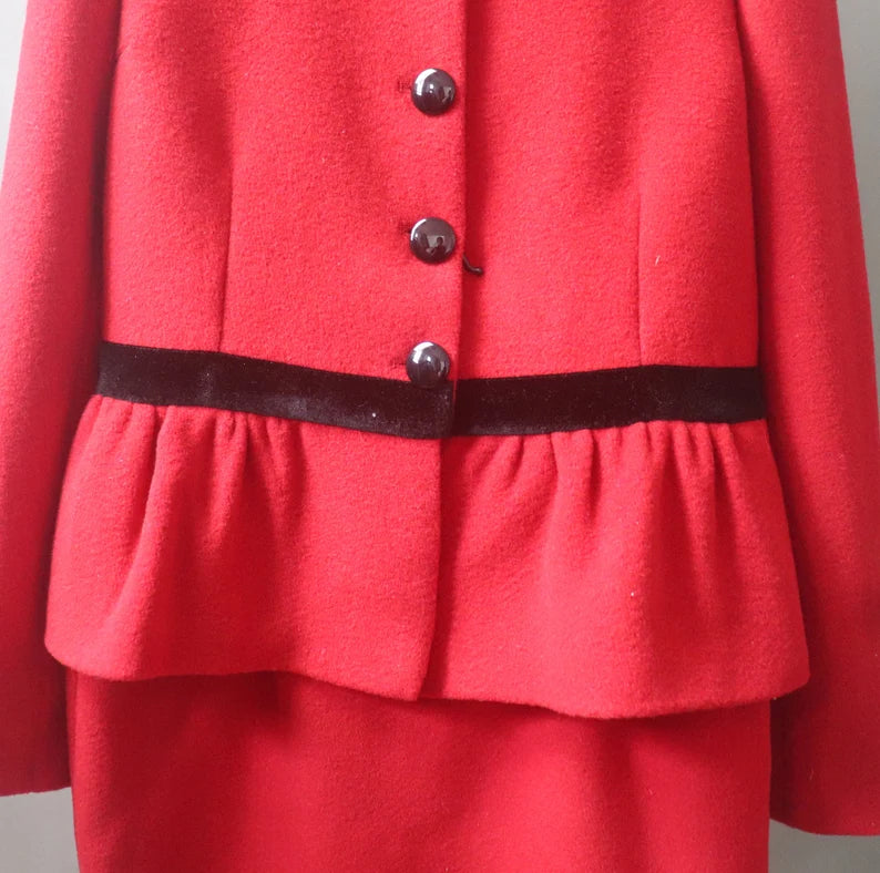 Women Custom Made Red Flare Tweed Jacket + Skirt / Trousers Pants, Shorts Suit/ Wedding Suit/ Graduation Ceremony / Speech Day, Formal Event