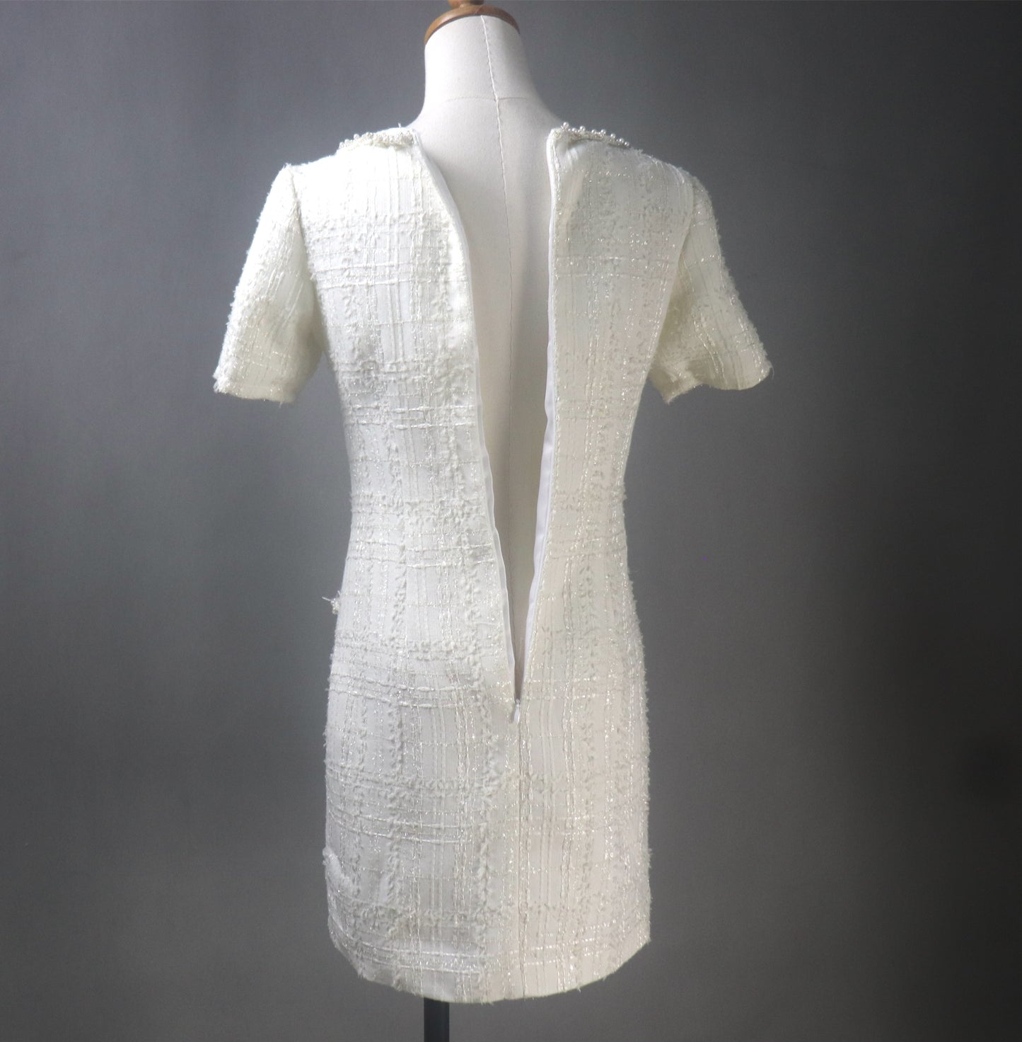 Tweed White Dress with Square Neck and Pearls Buttons