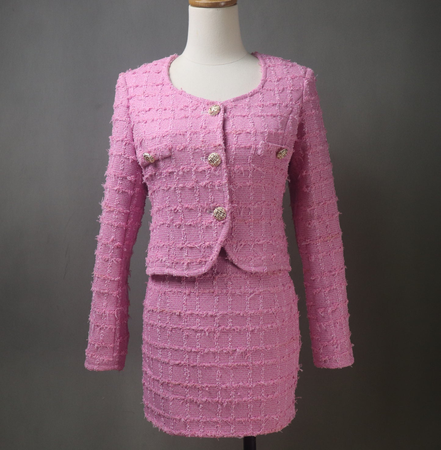 Pink Tweed Skirt Suit with Fluffy Checked Pattern