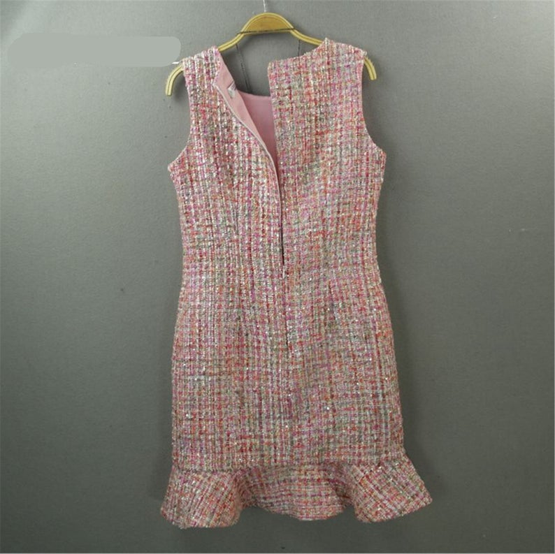 White Round Neck Tweed Fishtail Dress 4 Colours for Womens UK CUSTOMER SERVICE! White Round Neck Tweed Fishtail Dress 4 Colours for Womens - All items are made to order. Please advise your height, weight and body measurements ( Bust, shoulder, Sleeves, Waist and Length etc). Our tailors will make the order for you!. Can wear for all seasons. This is round neck with back zip and fishtail. Feel more comfort and look beautiful. Materials: Polyester