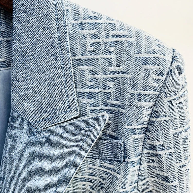 Fashion Pioneer - Blue Maze Pattern Fitted Blazer Jacket For Women , Soft, light and stretchy. This jacket comes with a full lining, soft and comfortable to Wear. Material: Polyester ,Slim fit and long Sleeves with buttons and two pockets. Great for casual, formal, business wear and other special events. Whether for a casual or a professional look, this suit blazer definitely makes you stunning.