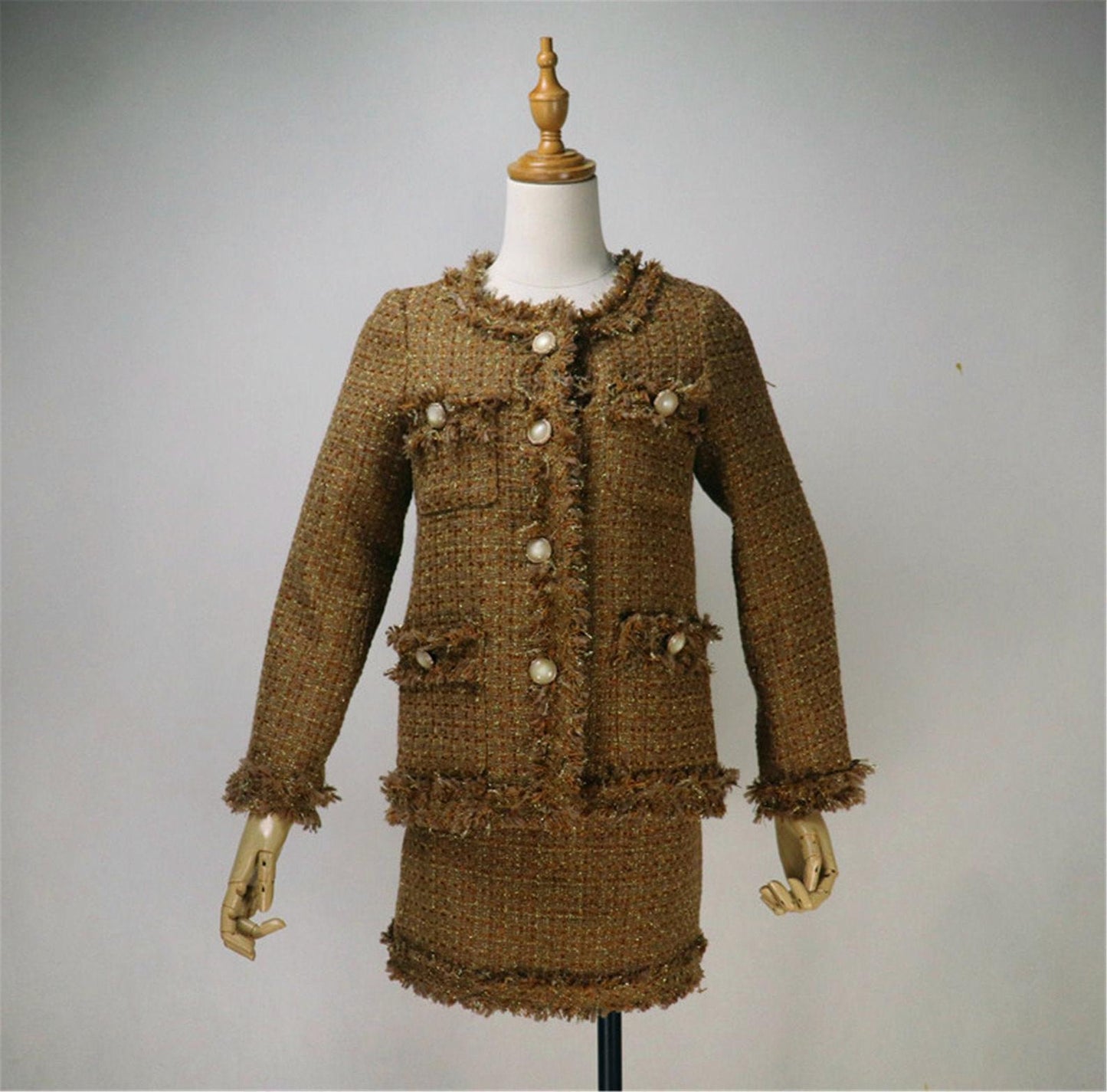 Tailor or Custom Made Hand Made Loose Fit Brown Tweed Blazer + Skirt Suit 6 Colours for Women UK CUSTOMER SERVICE! All items are made to order. Please advise your height, weight and body measurements ( Bust, shoulder, Sleeves, Waist and Length etc). Our tailors will make the exact measurement for you!.Light weight and comfort to wear party, outside, official use and ceremony. Materials: Wool blend