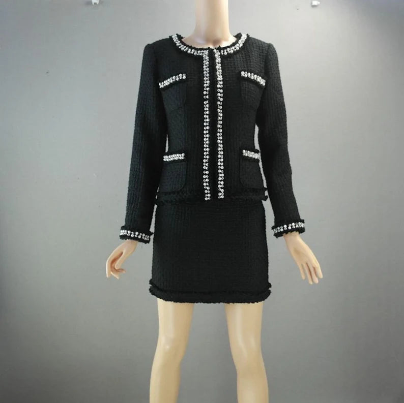 As a result of the unique variations in female body shapes, we always use a basting fitting on all of our women's suits. In our opinion, this is the best method for ensuring a superior fit. Casual clothing's true value rests in how versatile it is. Wearing your jackets, trousers, and waistcoats separately will greatly enhance and broaden your wardrobe. Finding a professional suit that fits well and you love can be very challenging for many women.