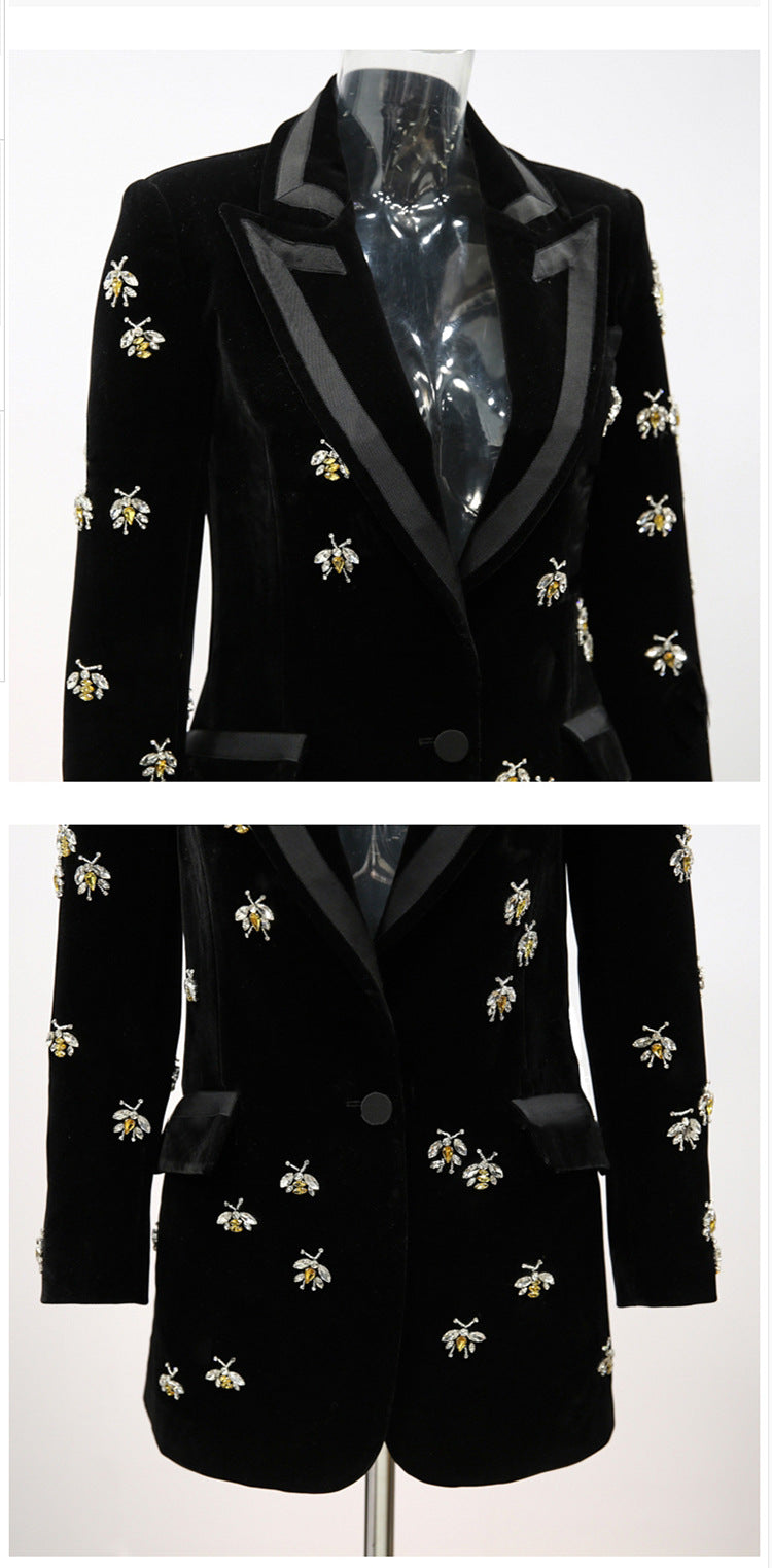 Luxury Women Velvet Jewellery Bees Embroidery Blazer Coat UK CUSTOMER SERVICE! Luxury Women Velvet Jewellery Bees Embroidery Blazer Coat - Black velvet with BEE. Fully lined with inside pocket. All time gives elegant look. Its Fabric Is Light Suitable For Autumn And Early Winter, Soft And So Comfortable You Could Wear It Anywhere. This is Velvet and Long Sleeve
