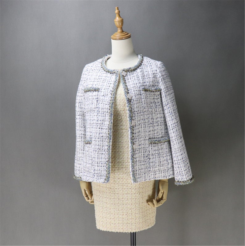 Women's CUSTOM MADE Little Flower Button Tweed Jacket Coat Blazer *Customized Size* UK CUSTOMER SERVICE! Women's CUSTOM MADE Little Flower Button Tweed Jacket Coat Blazer, can worn for party, ceremony and inauguration All items are made to order. Please advise your height, weight and body measurements ( Bust, shoulder, Sleeves, Waist and Length etc). Our tailors will make the order for you! Materials: Wool blend