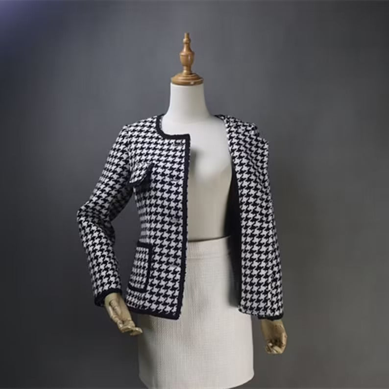 Women's Houndstooth Flower Buttons Jacket Coat Blazer UK CUSTOMER SERVICE! Women's Houndstooth Flower Buttons Jacket Coat Blazer - We offer Shorts, Skirts, Trousers for the suit. Our tailor will make as per customer requirement like with pocket, sleeveless, without pocket etc. All items are made to order with very experienced tailors. Please advise your height, weight and body measurements