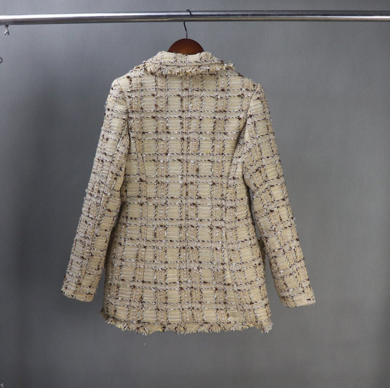 Tailor Made Checked Tweed Blazer Coat+ Skirt/ Shorts Suit Tassel Fringe for Women UK CUSTOMER SERVICE! Tailor Made Checked Tweed Blazer Coat+ Skirt/ Shorts Suit Tassel Fringe for Women, can wear it for official use, college inauguration, and ceremony. All items are made to order. Please advise your height, weight and body measurements ( Bust, shoulder, Sleeves, Waist and Length etc). Our tailors will make the order for you! Materials: Tweed