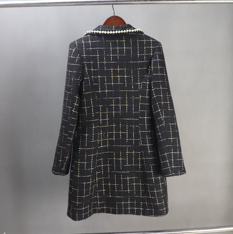 Tailor Made Tweed Pearls Black Checked Blazer Mid Length / Long Coat for Women UK CUSTOMER SERVICE! Tailor Made Tweed Pearls Black Checked Blazer Mid Length / Long Sequinned Coat for Women, can worn for ceremony, inauguration and official use. Its no machine washable, dry cleaning and feel more comfort to wear.