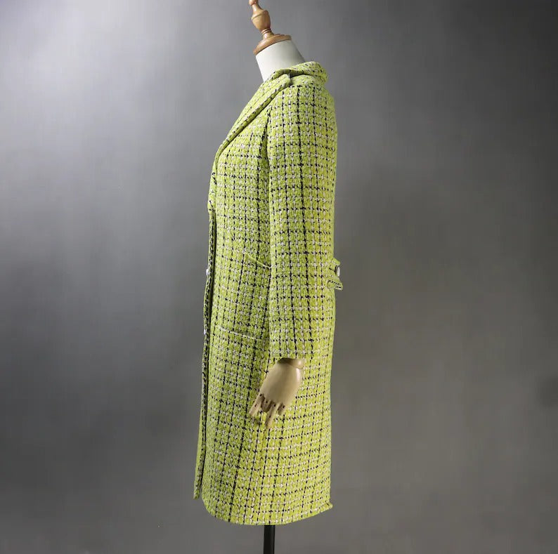 Women's Yellow Winter Tailor MADE Checked Long Warm Coat UK CUSTOMER SERVICE! Women's Yellow Winter Tailor MADE Checked Long Warm Coat - Yellow Checked warm coat can worn for Winter season and Autumn season. Feel comfort and elegant. All items are made to order. Please advise your height, weight and body measurements ( Bust, shoulder, Sleeves, Waist and Length etc). Our tailors will make the order for you! Materials: Wool blend (20% Wool)