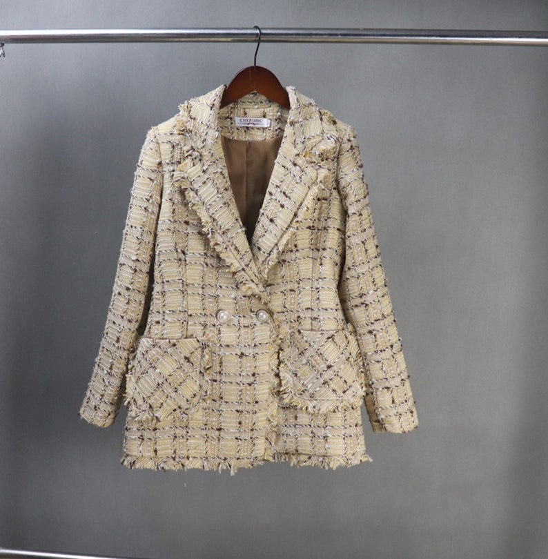 Tailor Made Checked Tweed Blazer Coat+ Skirt/ Shorts Suit Tassel Fringe for Women UK CUSTOMER SERVICE! Tailor Made Checked Tweed Blazer Coat+ Skirt/ Shorts Suit Tassel Fringe for Women, can wear it for official use, college inauguration, and ceremony. All items are made to order. Please advise your height, weight and body measurements ( Bust, shoulder, Sleeves, Waist and Length etc). Our tailors will make the order for you! Materials: Tweed