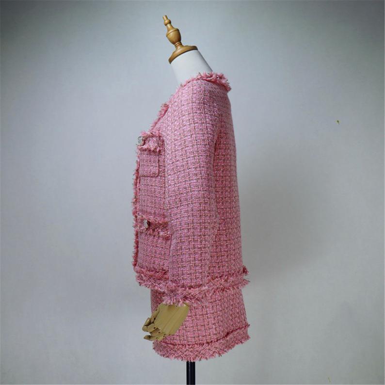 Women's Designer Inspired Custom Made Hand Made Loose Fit Pink Tweed Blazer + Skirt Suit 6 Colours UK CUSTOMER SERVICE! Women's Designer Inspired Custom Made Hand Made Loose Fit Pink Tweed Blazer + Skirt Suit 6 Colours - All items are made to order. Please advise your height, weight and body measurements ( Bust, shoulder, Sleeves, Waist and Length etc). Our tailors will make the exact measurement for you!.Light weight and comfort to wear party, outside, official use and ceremony. Materials: Wool blend