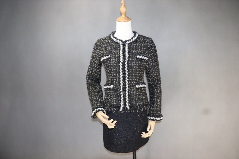 Tweed Pearls Sparkle Thread Blazer + Skirt Suit UK CUSTOMER SERVICE! Tweed Pearls Sparkle Thread Blazer + Skirt Suit - Fashion elements combine classic design. Great for teens or some young ladies dressing the classic, retro, casual and stylish look. Dress designed with pearl buttons , round neck and little tassel. This can be worn all suitable occasion. We have multi-coloured suits white top and black bottom, blue ,pink, black.