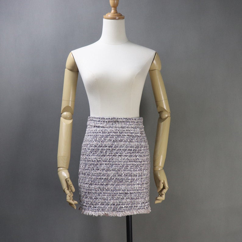 Tailor Made Tweed Blazer Coat+ Skirt/ Shorts Suit Sequinned Tassel Fringe UK CUSTOMER SERVICE! Tailor Made Tweed Blazer Coat+ Skirt/ Shorts Suit Sequinned Tassel Fringe, Can worn for official use, Ceremony, Collage Inaugurations. All items are made to order. Please advise your height, weight and body measurements ( Bust, shoulder, Sleeves, Waist and Length etc). Our tailors will make the order for you! Materials: Tweed