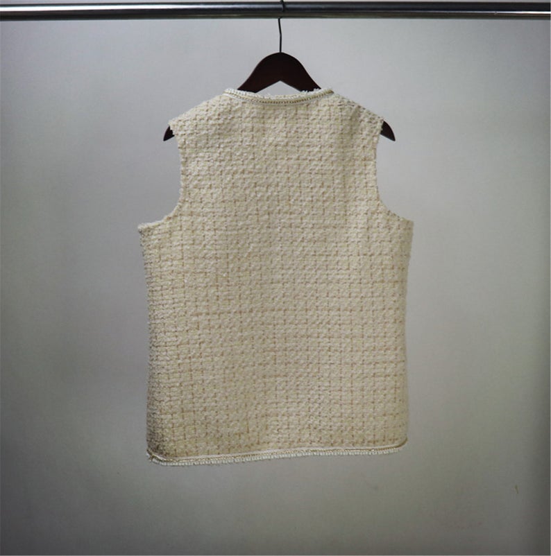 Women CUSTOM MADE Check Pattern Crooked Pockets Tweed Vest Gilet 2 Colours Quick International service! Custom made or tailor made Check Pattern Crooked Pockets Tweed Vest Gilet 2 Colours has four pockets, can wear it for official use, college inauguration, ceremony. Feel more comfort and confident.
