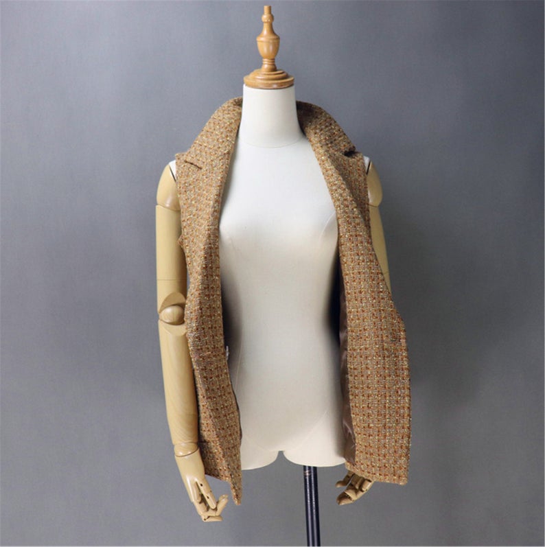 Womens Vest Gilet Pattern Brown Tweed Designer Inspired *Customized Size* UK CUSTOMER SERVICE! Womens Vest Gilet Pattern Brown Tweed Designer Inspired - stylish custom made vest with pearl button and front pocket. This look comfort and elegant , can worn for outside ,night party and all seasonal wear.