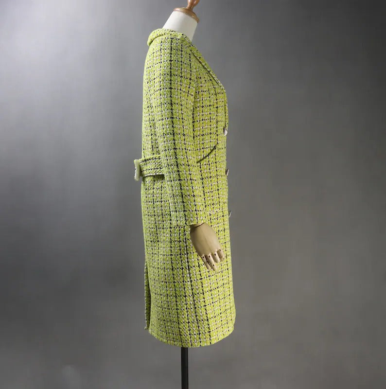 Women's Yellow Winter Tailor MADE Checked Long Warm Coat UK CUSTOMER SERVICE! Women's Yellow Winter Tailor MADE Checked Long Warm Coat - Yellow Checked warm coat can worn for Winter season and Autumn season. Feel comfort and elegant. All items are made to order. Please advise your height, weight and body measurements ( Bust, shoulder, Sleeves, Waist and Length etc). Our tailors will make the order for you! Materials: Wool blend (20% Wool)