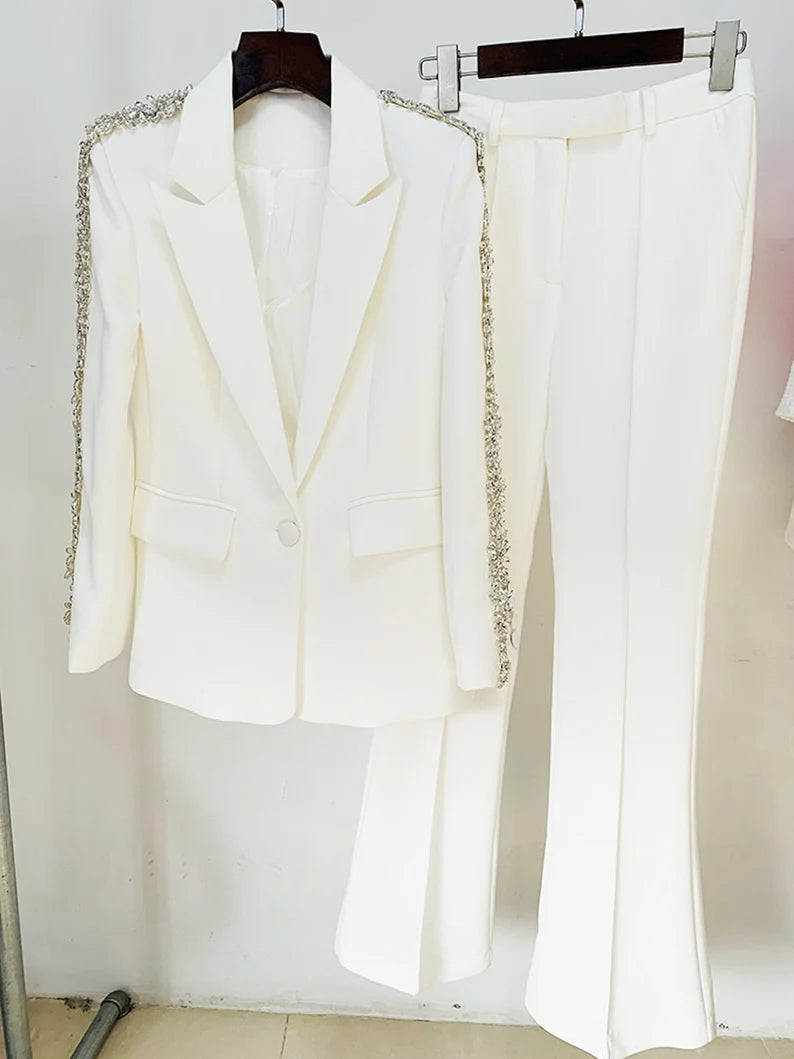 Women's White Mid-High Waist Pants with White Bling Bling Diamonds Decoration Fitted Blazer is designed to give this blazer a touch of nautical appeal, and the ponte construction gives it a casual yet refined look that makes it suitable for your professional everyday office work. Occasion: Perfect for hangouts, dating nights, business travels, meetings, formal events, weddings, and other special occasions.
