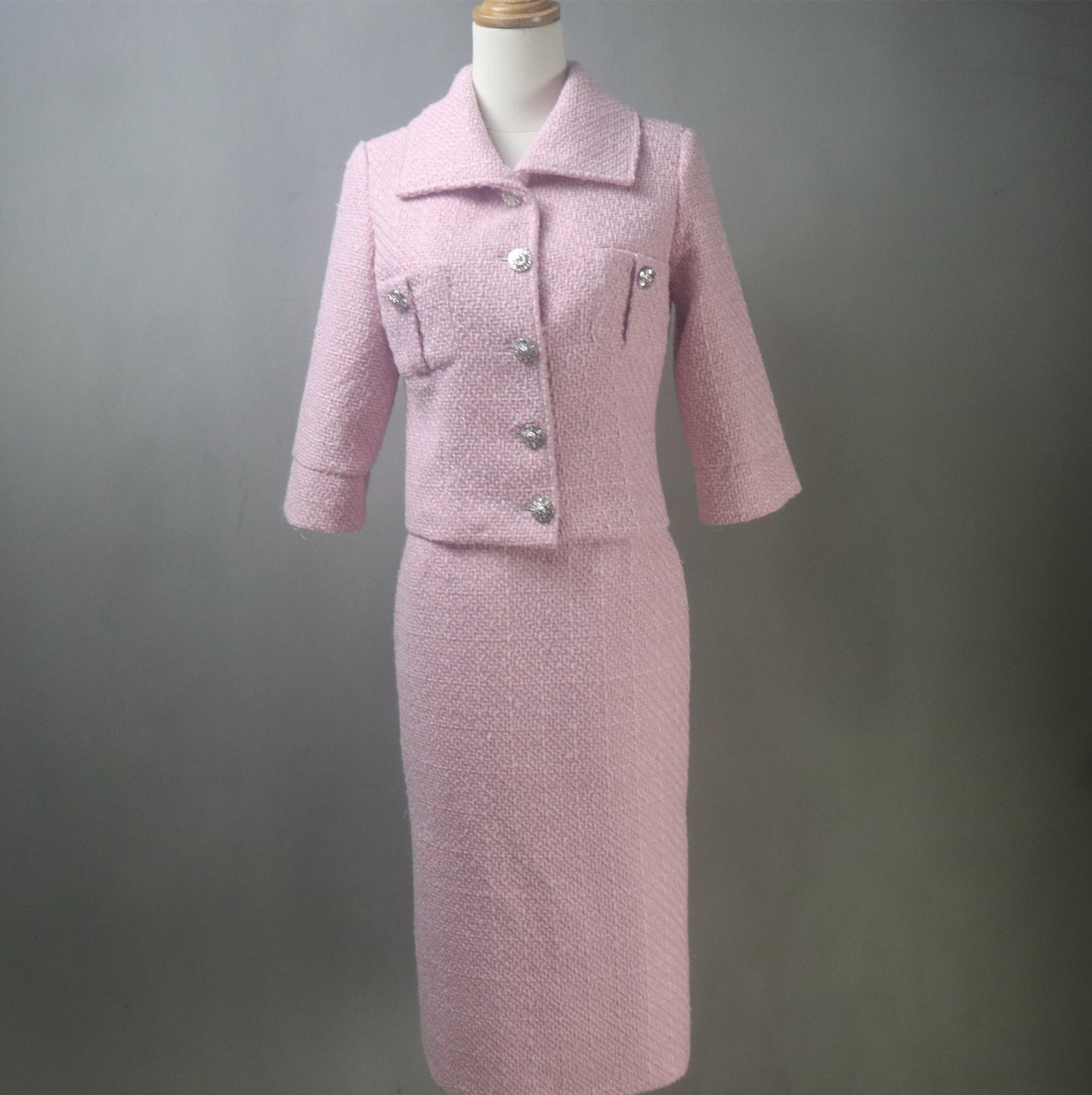 Step back into the sophistication of the 1960s with this custom-made pink tweed skirt suit. Perfect for weddings, formal events, office wear, Christmas celebrations, or any occasion where you want to shine with vintage charm.