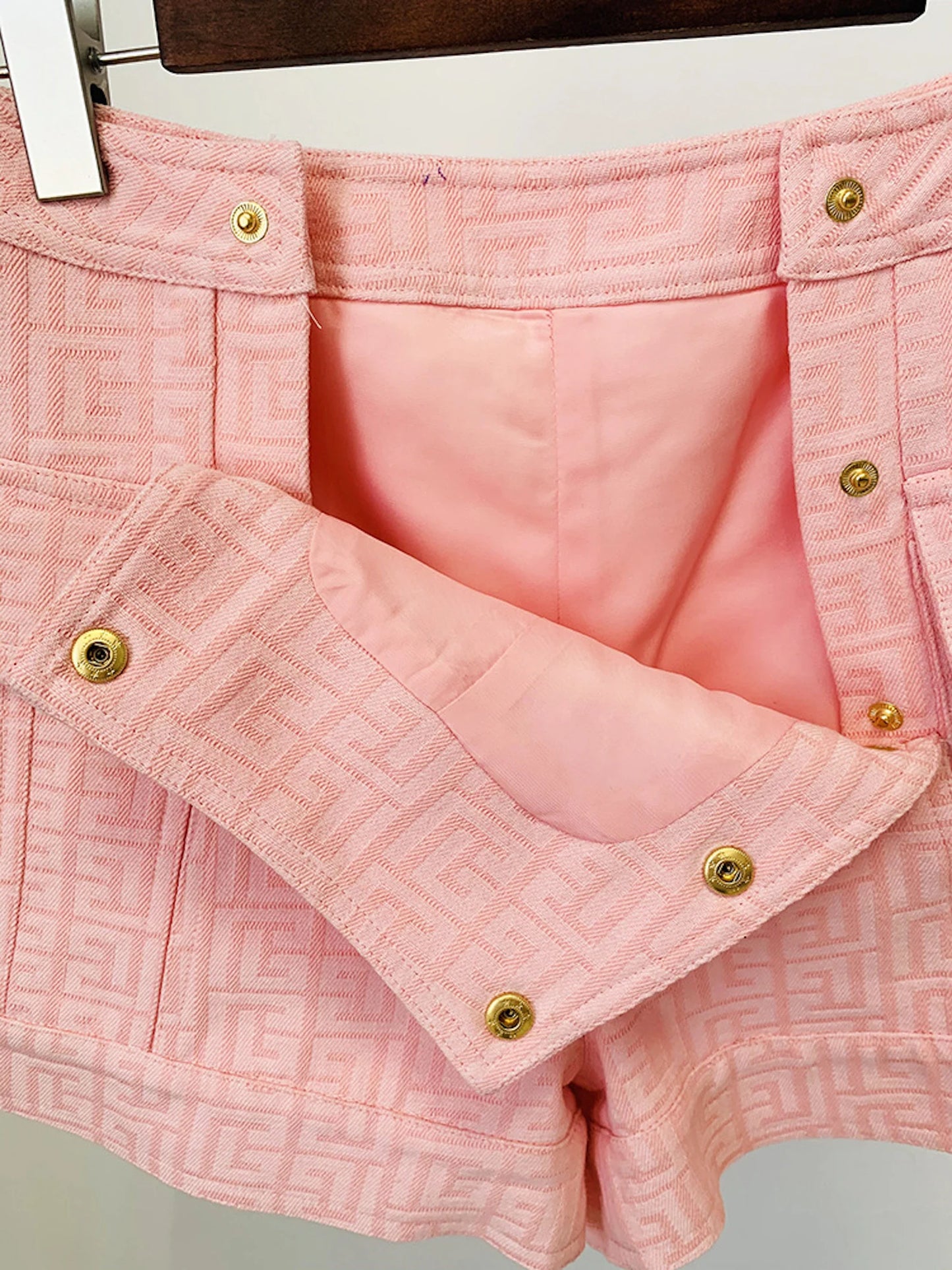 Pink Maze Pattern Short Aviator Bomber Jacket + High Waist Shorts Suit For Ladies - Forerunner in Fashion Enjoy your Spring and Summer season! Put on a lovely attire this Spring. Warm up while projecting a sexy image! One should be in your wardrobe because it emphasises your curves and gives you a confident appearance. Having a strong sweater game is usually a smart idea. 