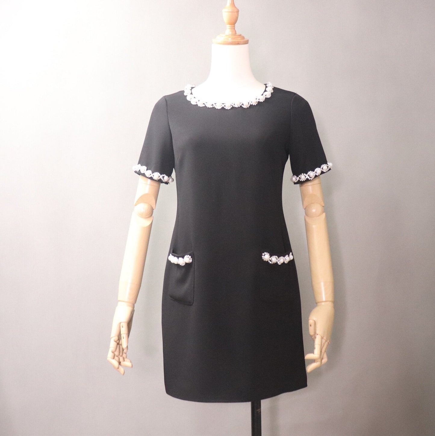 Women's Tailor Custom Made Pearl Jewellery Decoration Dress Black UK CUSTOMER SERVICE!  Women's Tailor Custom Made Pearl Jewellery Decoration Dress Black - Round neck with pearl decorated design. Half selves with simple wrap waist design, and useful for nearly any occasion. Short sleeve, Round neck, floral patterned with both side pockets design, breathable, skin-touch, makes you feeling relaxed and comfortable.  All items are made to order. Please advise your height, weight and body measurements