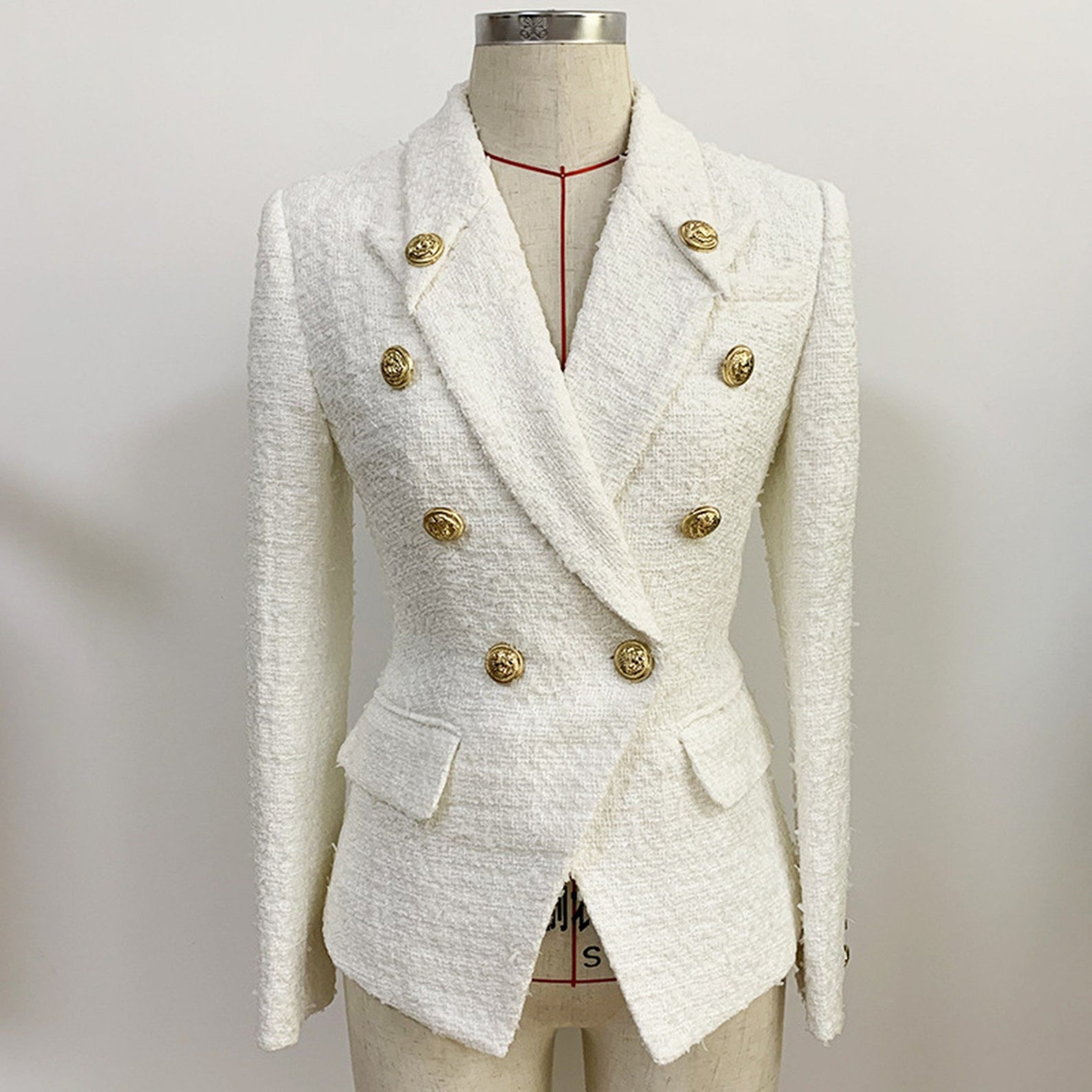 Women's Luxury Designer Inspired Fitted Tweed Blazer Golden Lion Buttons White UK CUSTOMER SERVICE! Women's Luxury Designer Inspired Fitted Tweed Blazer Golden Lion Buttons White, it has Golden button with two pockets , can wear it for official use, College Inauguration ,it gives more comfort and confident to wear. Size: UK 4-14/ EU 32-42/ US 0-10