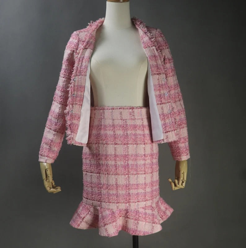 "More Than 10% Additional Discount when you buy both  Jacket  +Skirt or Jacket + Shorts"   UK CUSTOMER SERVICE! Women Custom Made Tweed Pink Colour Tassel Fringe Dress (more than 10% discount) - We are happy to make as per customer size like Oversized, Plus Size, Extra Size, Perfect body measure ,Small size ,Large size. Our tailor will make perfect Tweed fabric for you. This is all season dress, can wear for outside, weddings , ceremony, Events and functions.